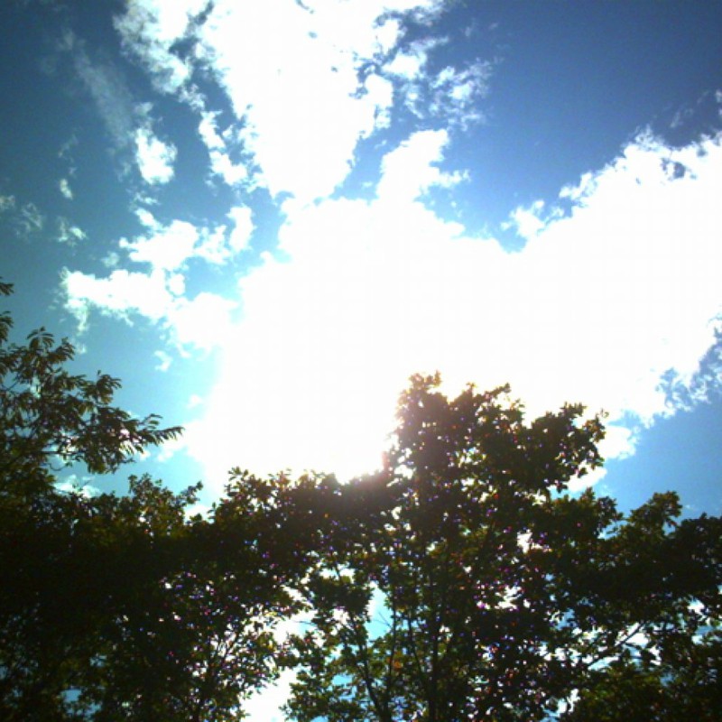 雲と合体した太陽
