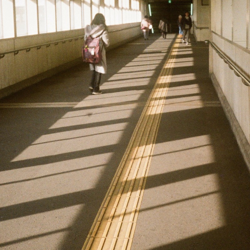 月月火水木金金