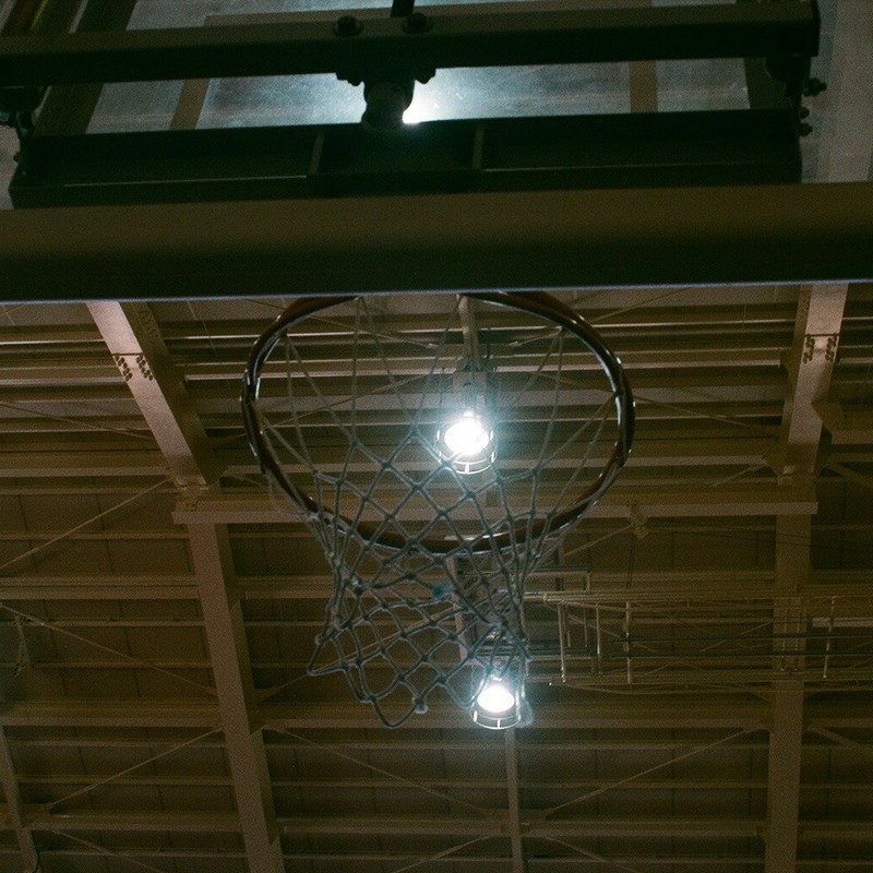 Shining dunk