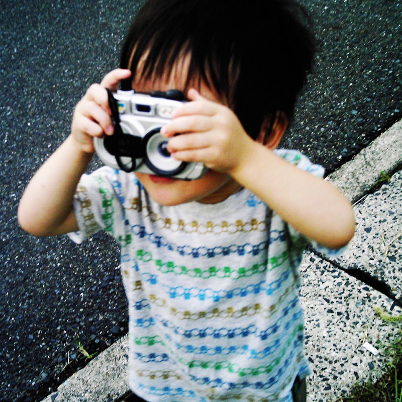 小さなカメラマンさん