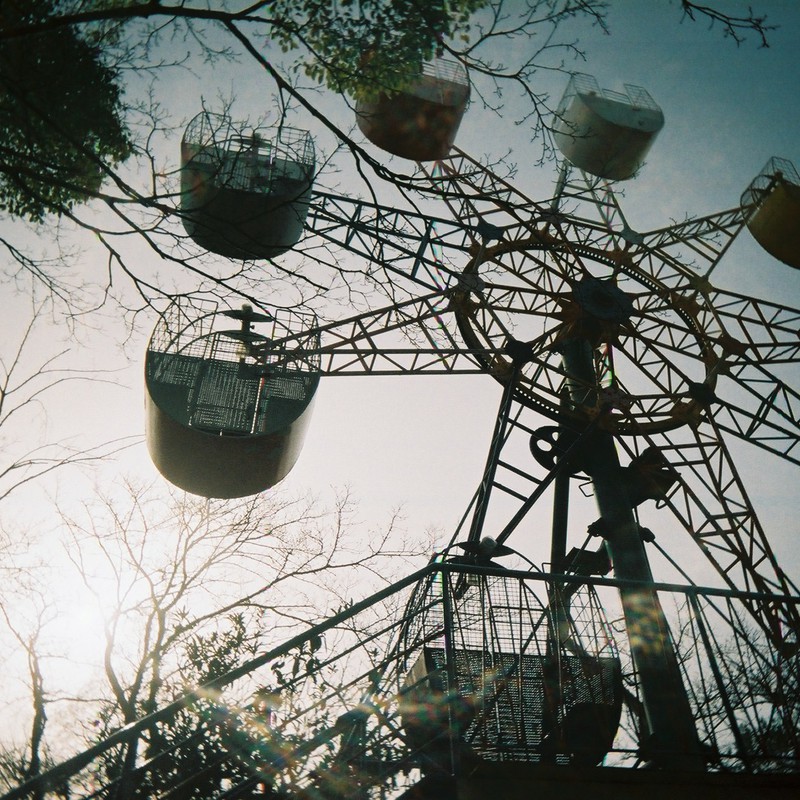 ぐるぐるまわる。