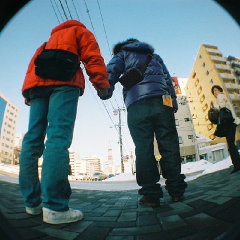 掴んだこの手は離さない