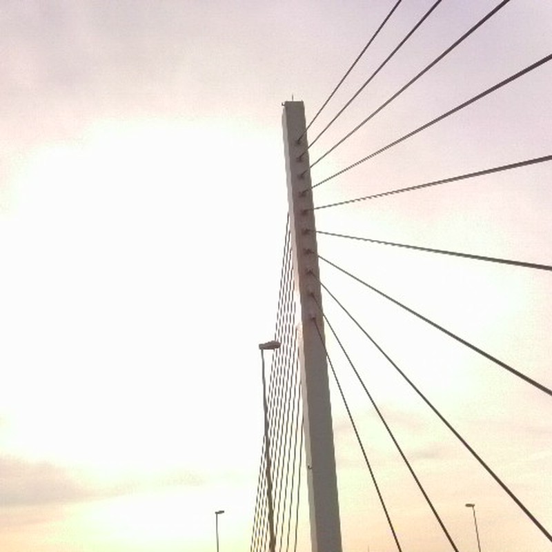 夕方の橋