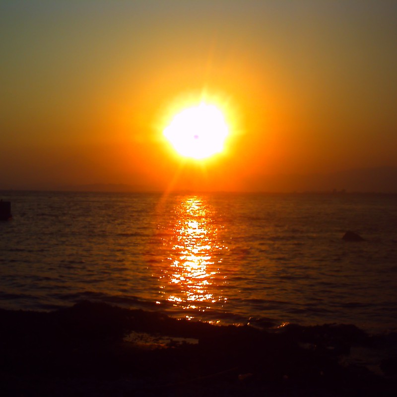 江ノ島の海岸・夕陽