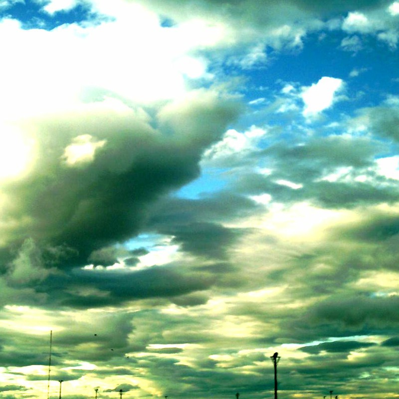 もくもくそらとくも