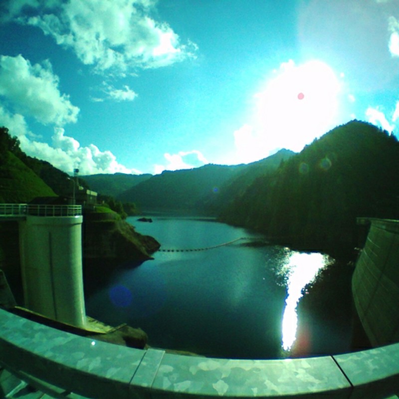 ダムの風景2