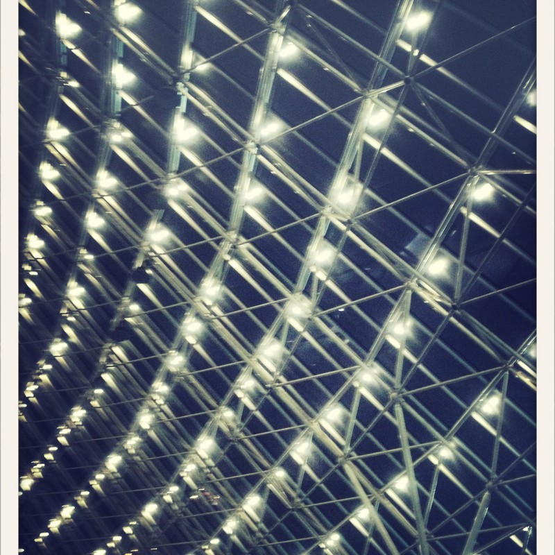 東京ドームの鉄傘夜景