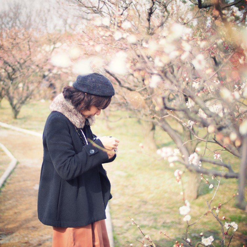 梅とカメラ女子