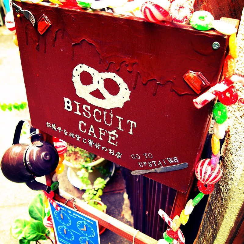 Biscuit Cafe2