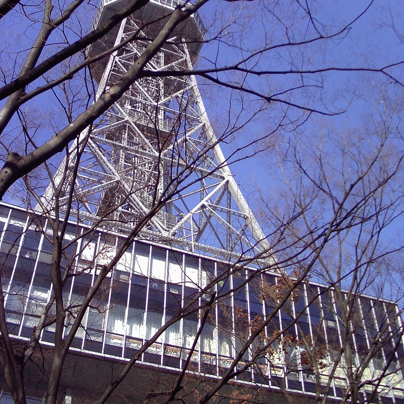 テレビ塔2