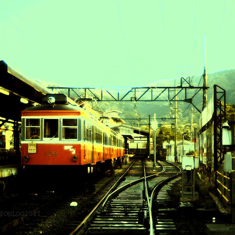 登山鉄道の朝