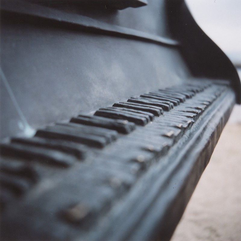 浜のピアノ