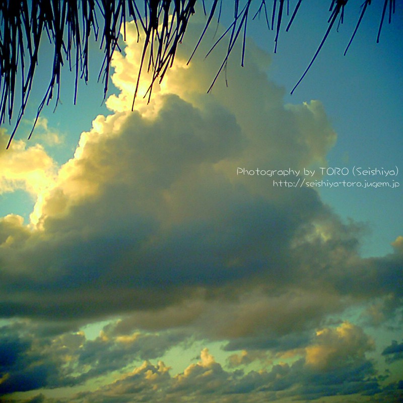 モックモク雲＠モルディブ 