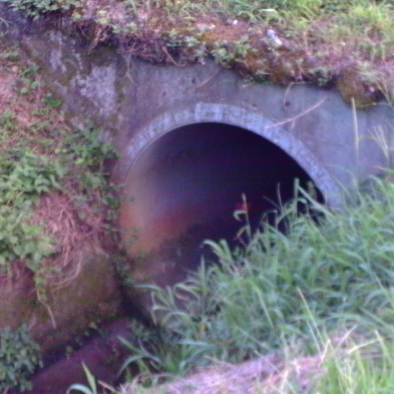 小さなトンネル