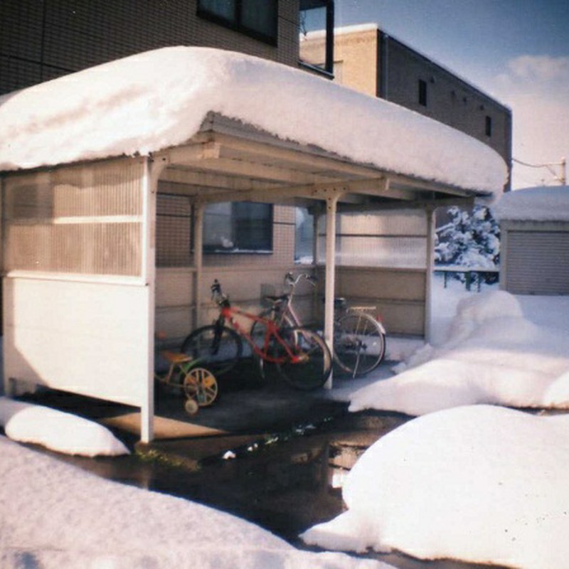 冬の駐輪場。