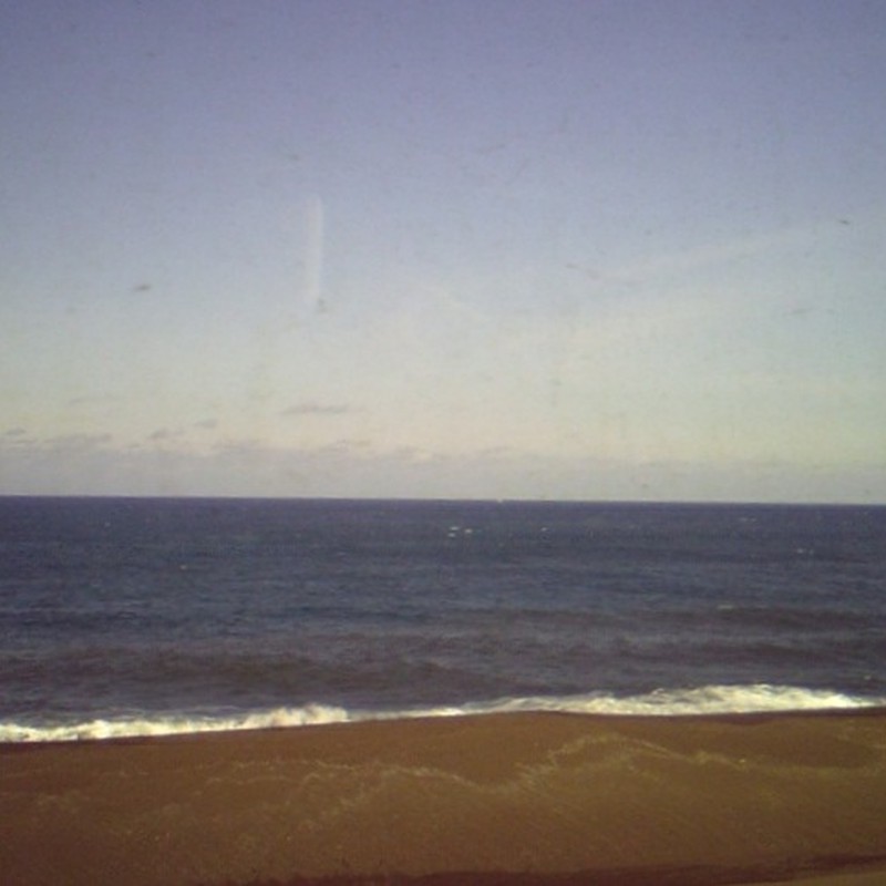 車窓から　新潟の海！