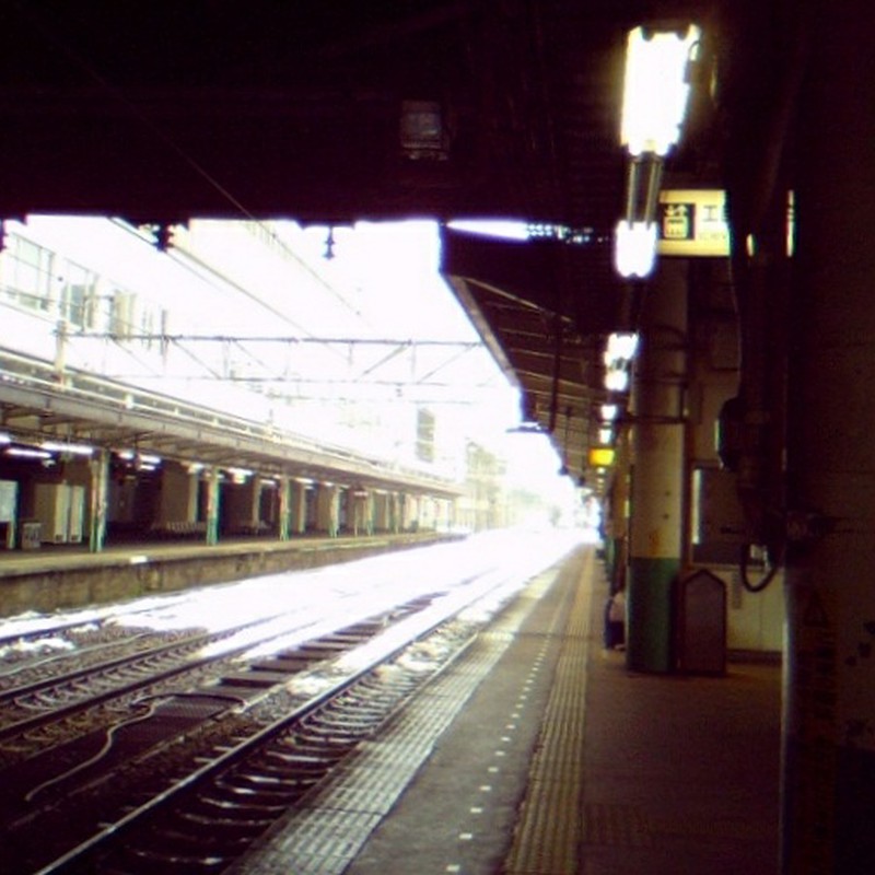 冬の長岡駅構内。