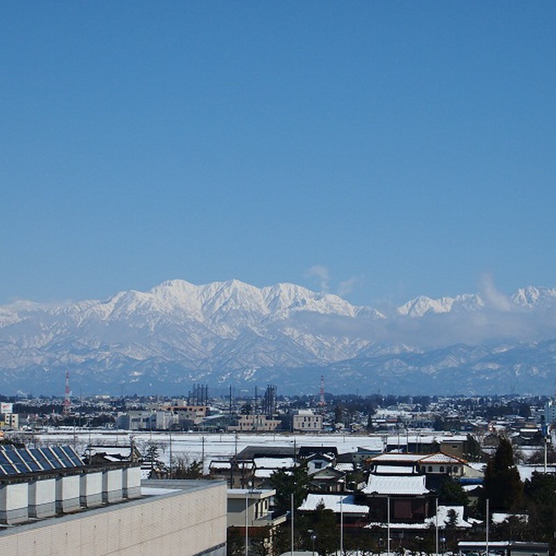 富山空港からの眺め。