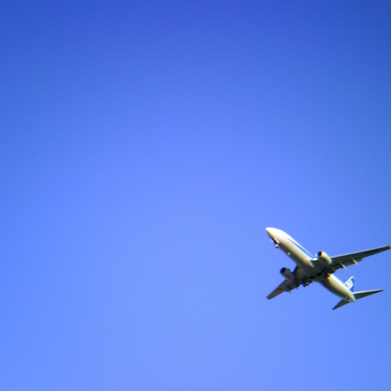 窓から見えた飛行機