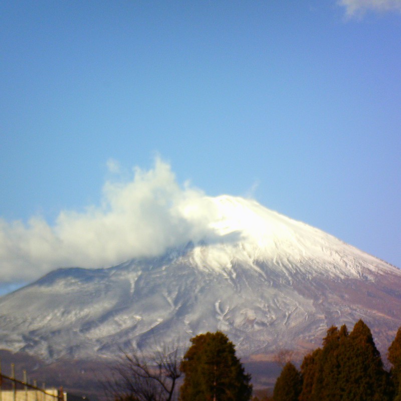 ざんねんな富士山