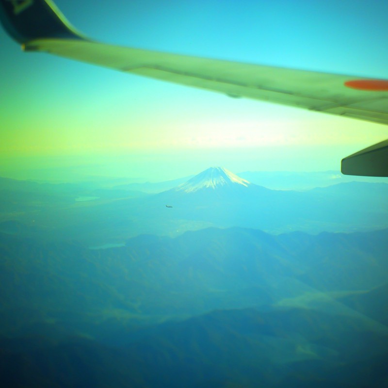 富士山と飛行機と飛行機