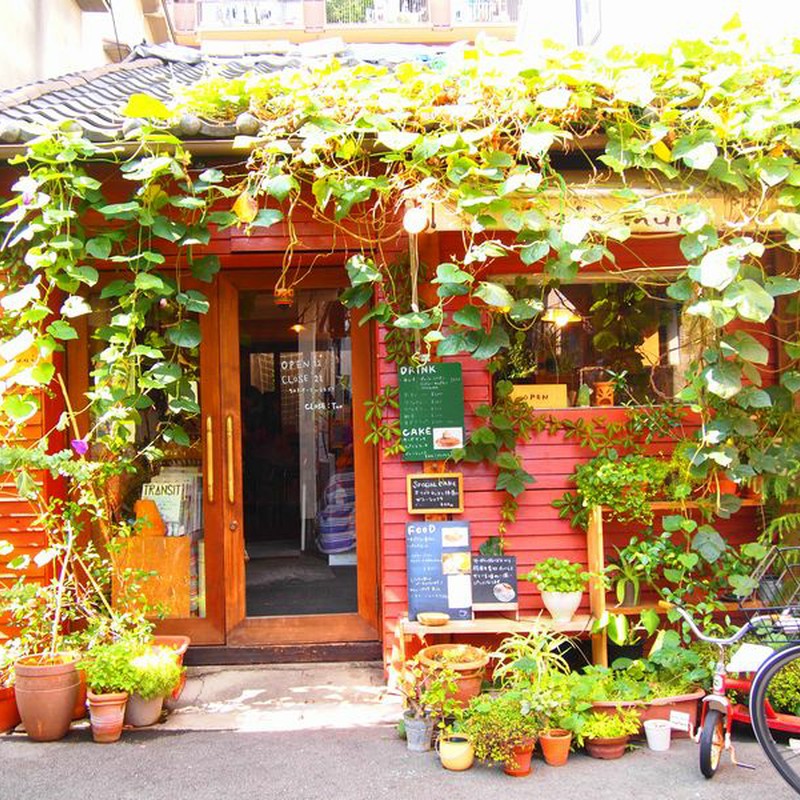 裏通りの小さなお店