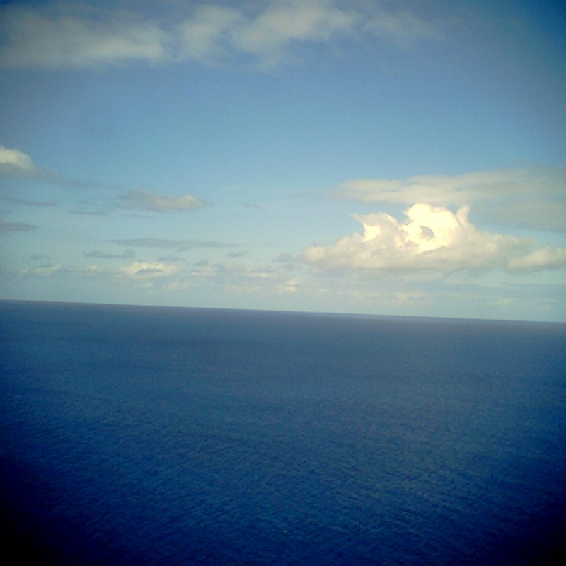 空と海