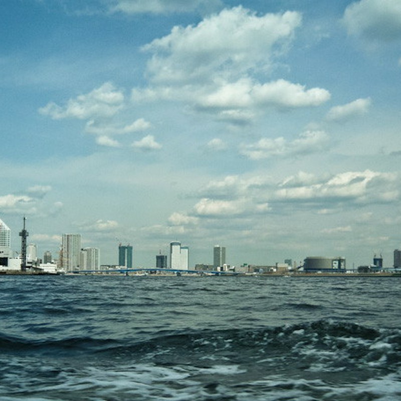海岸線の風景　（東京都・東京湾）