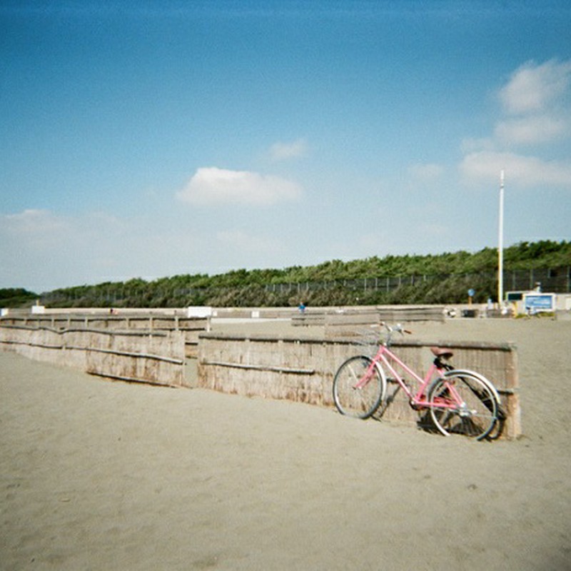 浜辺に自転車♪