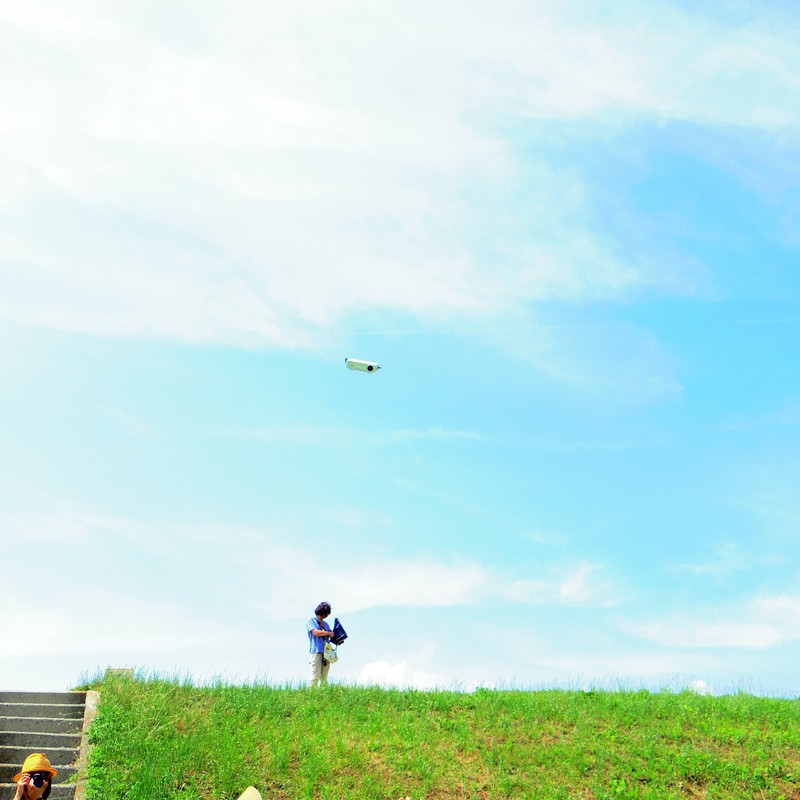 宙を舞うカメラ