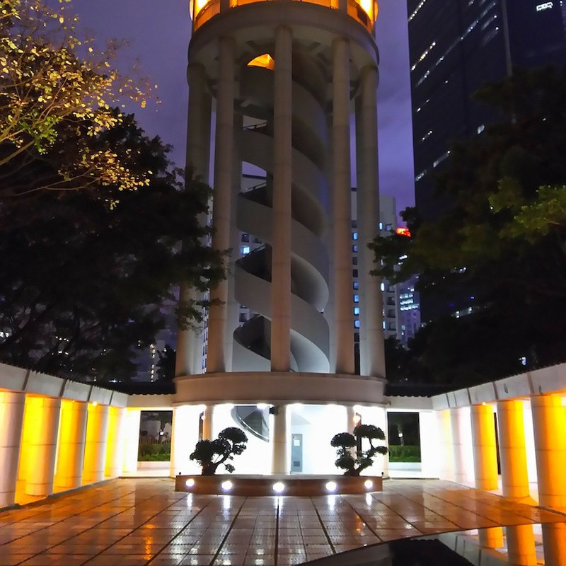 2017/03/12_夜の香港公園の展望塔