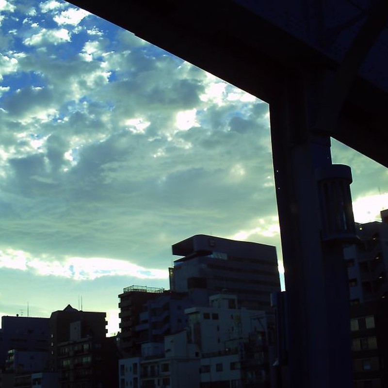 東京の空