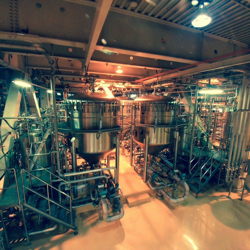 ビール工場の濾過機