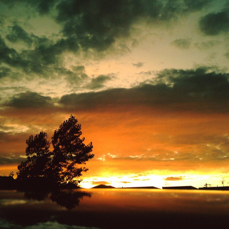 ユウヤケ*コヤケ