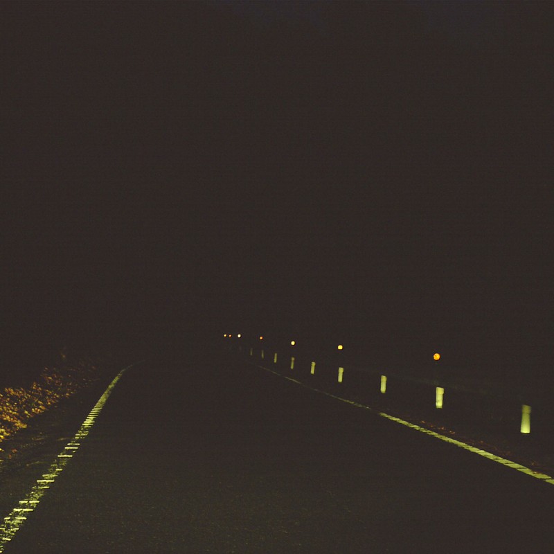 夜の山道
