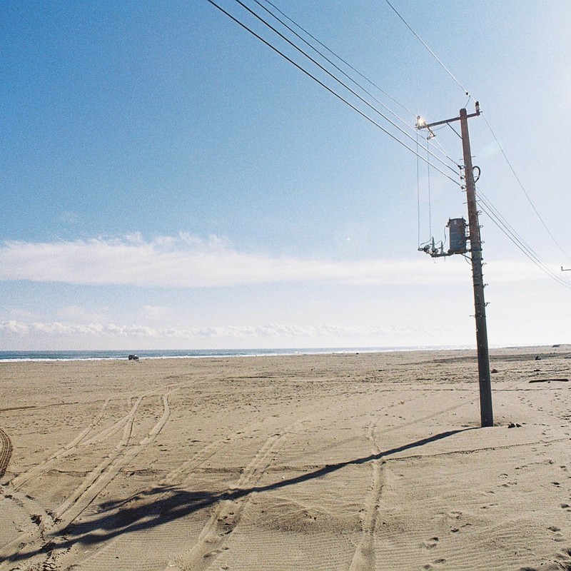 砂浜電柱